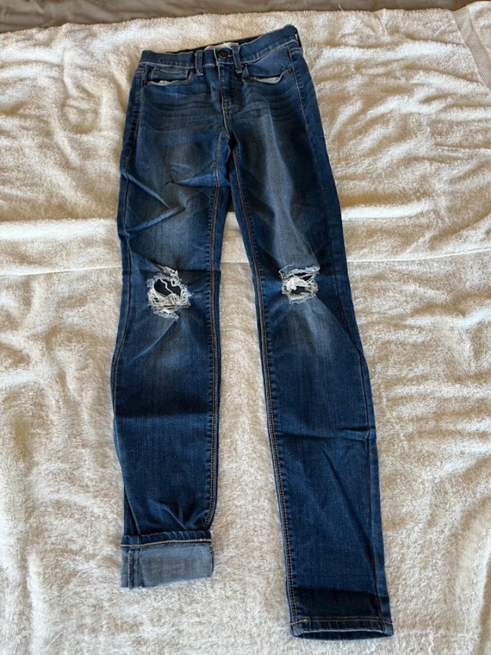 Mudd FLX Stretch High Rise Skinny Distressed Jeans, Size 0